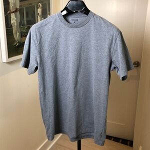 TRUE CLASSIC Men's Heather Grey T-Shirt - Size Medium